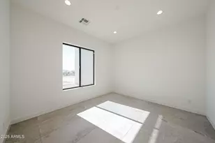 1904 E Creek Canyon Rd, Phoenix, AZ 85086 - Photo 5