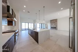 1904 E Creek Canyon Rd, Phoenix, AZ 85086 - Photo 15