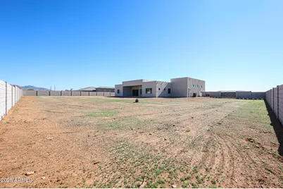 1904 E Creek Canyon Road, Phoenix, AZ 85086 - Photo 73