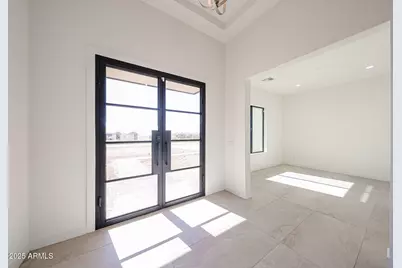 1904 E Creek Canyon Road, Phoenix, AZ 85086 - Photo 5