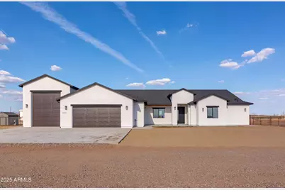 34449 N Elk Run Road, San Tan Valley, AZ 85143 - Photo 1