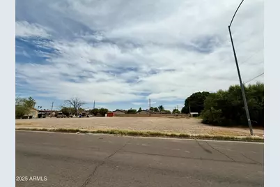 1137 E 5th Avenue, Mesa, AZ 85204 - Photo 5