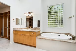 316 E Bethany Home Rd, Phoenix, AZ 85012 - Photo 23