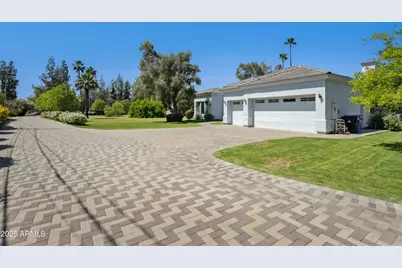 316 E Bethany Home Road, Phoenix, AZ 85012 - Photo 3