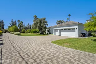 316 E Bethany Home Rd, Phoenix, AZ 85012 - Photo 3