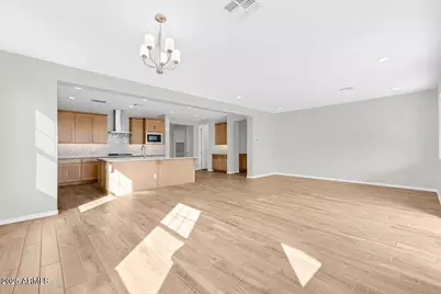 10201 W Weldon Avenue, Avondale, AZ 85392 - Photo 21