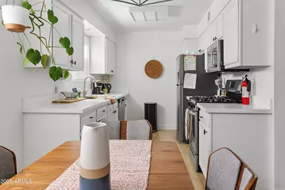 1111 E Turney Avenue #3, Phoenix, AZ 85014 - Photo 3