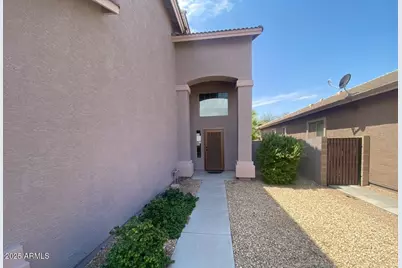 43455 W Chisholm Drive, Maricopa, AZ 85138 - Photo 3