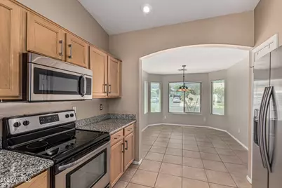 1634 E Harwell Road, Phoenix, AZ 85042 - Photo 11