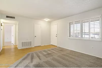 10222 N 105th Drive, Sun City, AZ 85351 - Photo 5