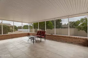 10733 W Saratoga Cir, Sun City, AZ 85351 - Photo 27