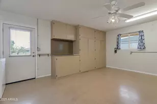 10733 W Saratoga Cir, Sun City, AZ 85351 - Photo 23