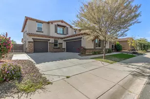 13367 W Jesse Red Dr, Peoria, AZ 85383 - Photo 3