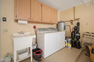 13055 W Tangelo Dr, Sun City West, AZ 85375 - Photo 23