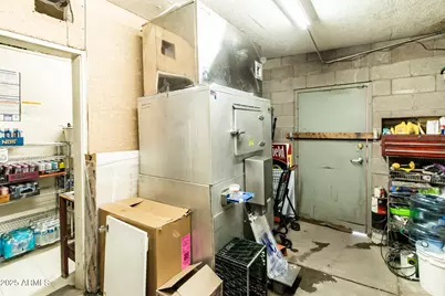 404 Navajo Boulevard, Holbrook, AZ 86025 - Photo 29