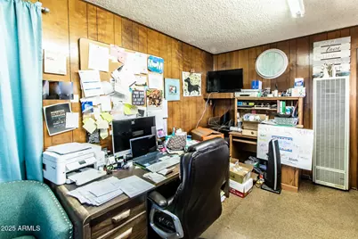 404 Navajo Boulevard, Holbrook, AZ 86025 - Photo 31