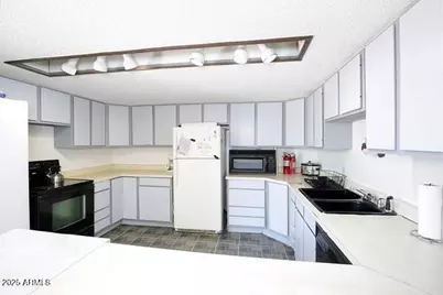 7848 S 27th Avenue, Laveen, AZ 85339 - Photo 17