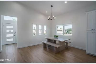 2345 N 28th Place, Phoenix, AZ 85008 - Photo 5