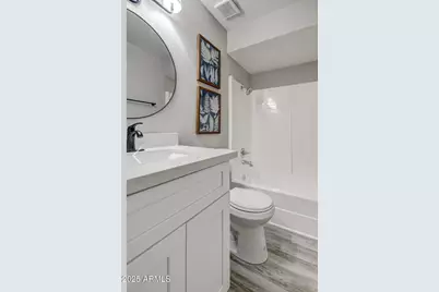 5222 N 41st Avenue, Phoenix, AZ 85019 - Photo 9