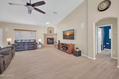 2603 S 200th Lane S, Buckeye, AZ 85326 - Photo 7