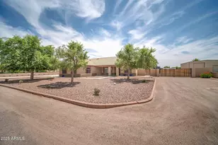 2603 S 200th Ln S, Buckeye, AZ 85326 - Photo 3