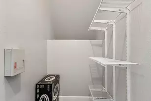 15221 N Clubgate Dr, Scottsdale, AZ 85254 - Photo 17