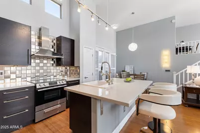 15221 N Clubgate Drive #2059, Scottsdale, AZ 85254 - Photo 9