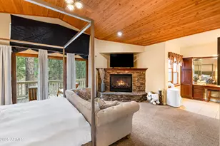 1018 N Amberwood St, Flagstaff, AZ 86004 - Photo 41