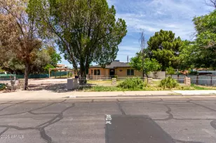 1134 W 2nd St, Mesa, AZ 85201 - Photo 9