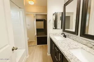 7312 S 13th Way, Phoenix, AZ 85042 - Photo 11