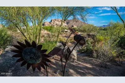 9165 E Sunflower Court, Scottsdale, AZ 85266 - Photo 31