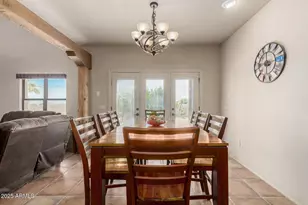 11917 W Equestrian St, Casa Grande, AZ 85194 - Photo 9