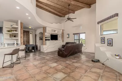 11917 W Equestrian Street, Casa Grande, AZ 85194 - Photo 7