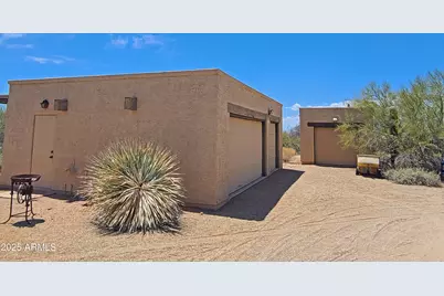 5141 E Rancho Tierra Drive, Cave Creek, AZ 85331 - Photo 15