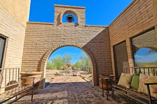 5141 E Rancho Tierra Dr, Cave Creek, AZ 85331 - Photo 9