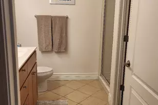 11640 N Tatum Blvd, Phoenix, AZ 85028 - Photo 7