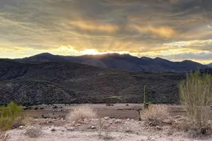 33375 S Old Black Canyon Hwy, Black Canyon City, AZ 85324 - Photo 1