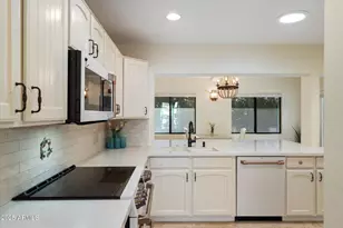 5822 N 44th Pl, Phoenix, AZ 85018 - Photo 21