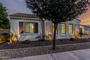 1725 E Everglade Ln, Gilbert, AZ 85298 - Photo 9