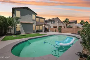 16639 W Saguaro Ln, Surprise, AZ 85388 - Photo 7