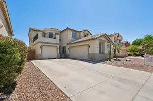 16639 W Saguaro Ln, Surprise, AZ 85388 - Photo 9