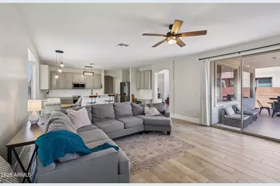 16639 W Saguaro Lane, Surprise, AZ 85388 - Photo 13