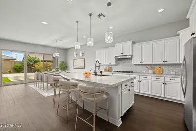 2847 W Show Low Drive, San Tan Valley, AZ 85144 - Photo 7