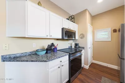 13804 N Saguaro Boulevard #211, Fountain Hills, AZ 85268 - Photo 9