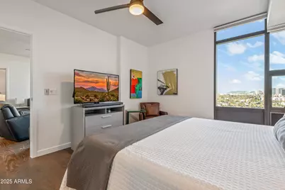 200 W Portland Street #1024, Phoenix, AZ 85003 - Photo 9