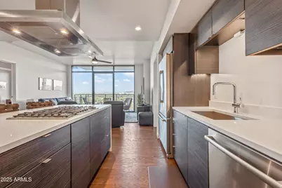 200 W Portland Street #1024, Phoenix, AZ 85003 - Photo 5