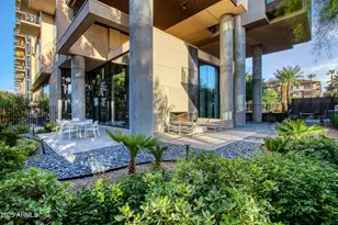 200 W Portland St, Phoenix, AZ 85003 - Photo 31