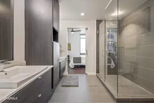 200 W Portland St, Phoenix, AZ 85003 - Photo 15