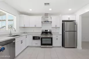 1915 W Missouri Ave, Phoenix, AZ 85015 - Photo 9