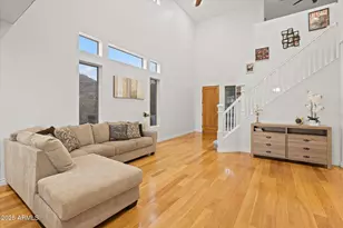 13 E Foothill Dr, Phoenix, AZ 85020 - Photo 5